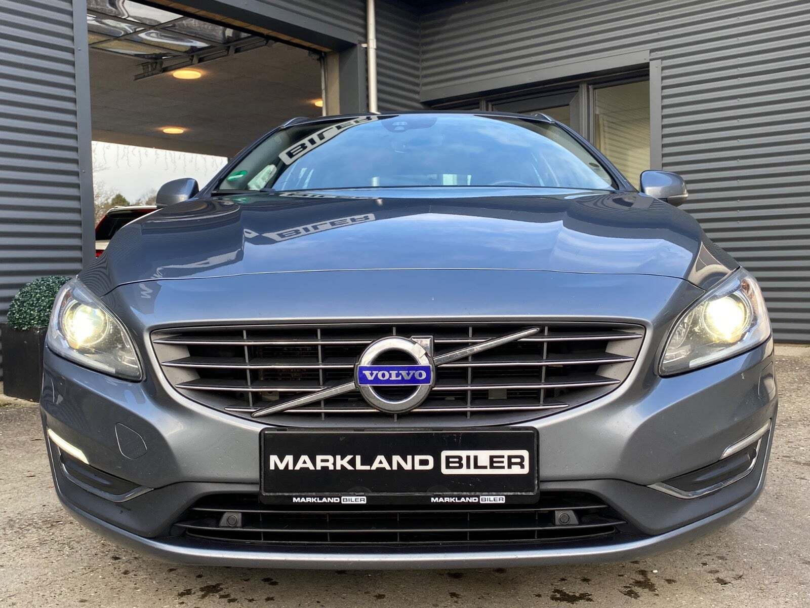 Volvo V60 2,0 D4 190 Summum aut.