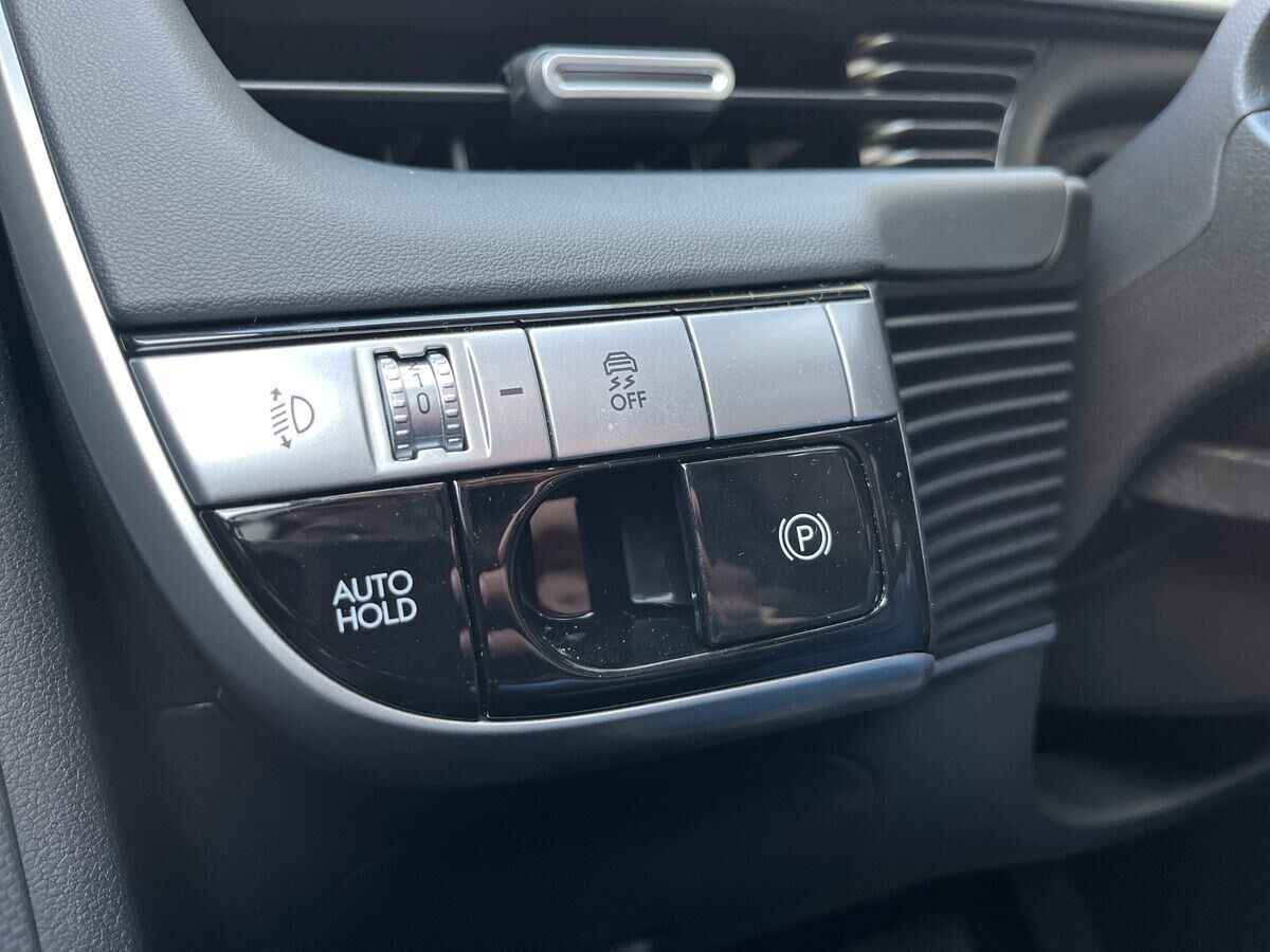 Hvid Hyundai Ioniq 5 fra 2024