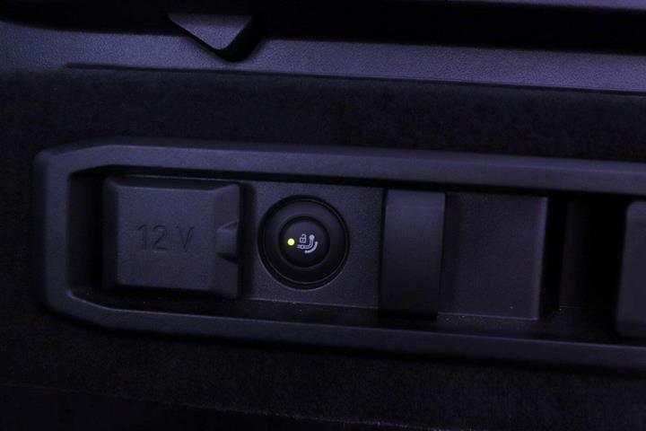 Sort BMW i5 fra 2024