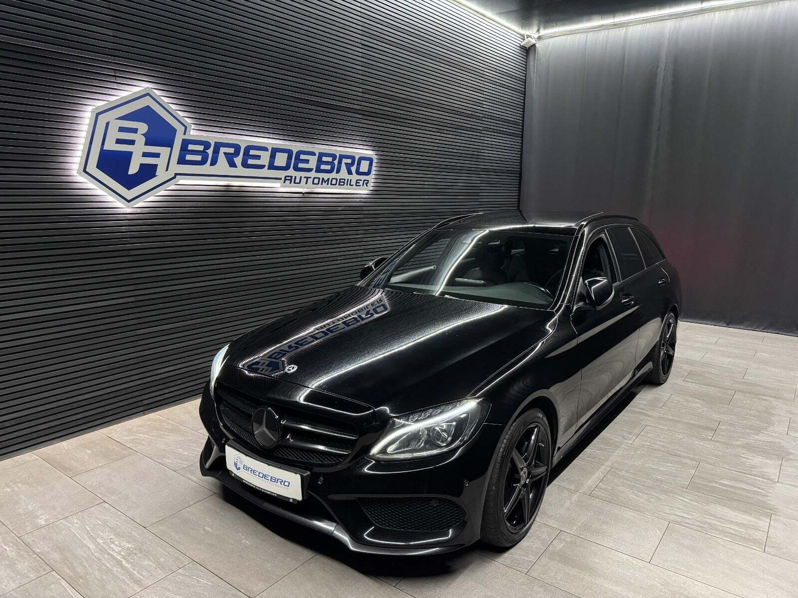 Mercedes C220 d 2,2 AMG Line stc. aut.