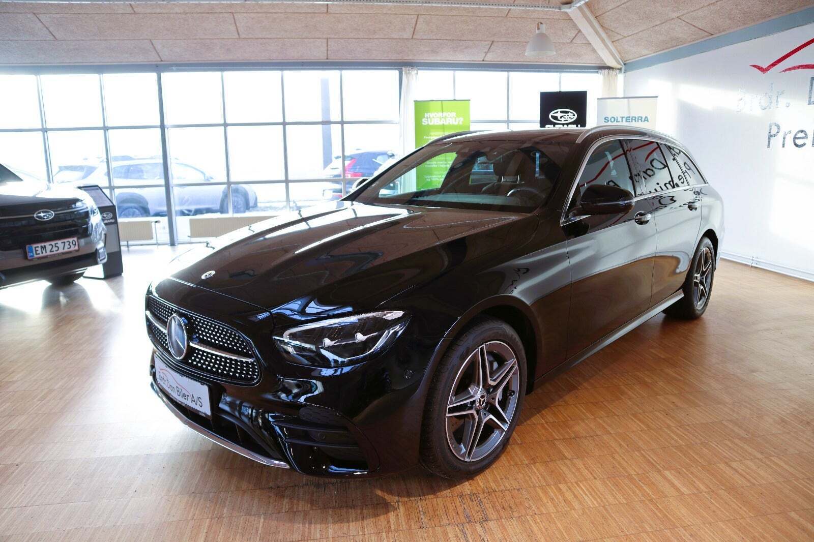 Mercedes E300 e 2,0 AMG Line stc. aut.