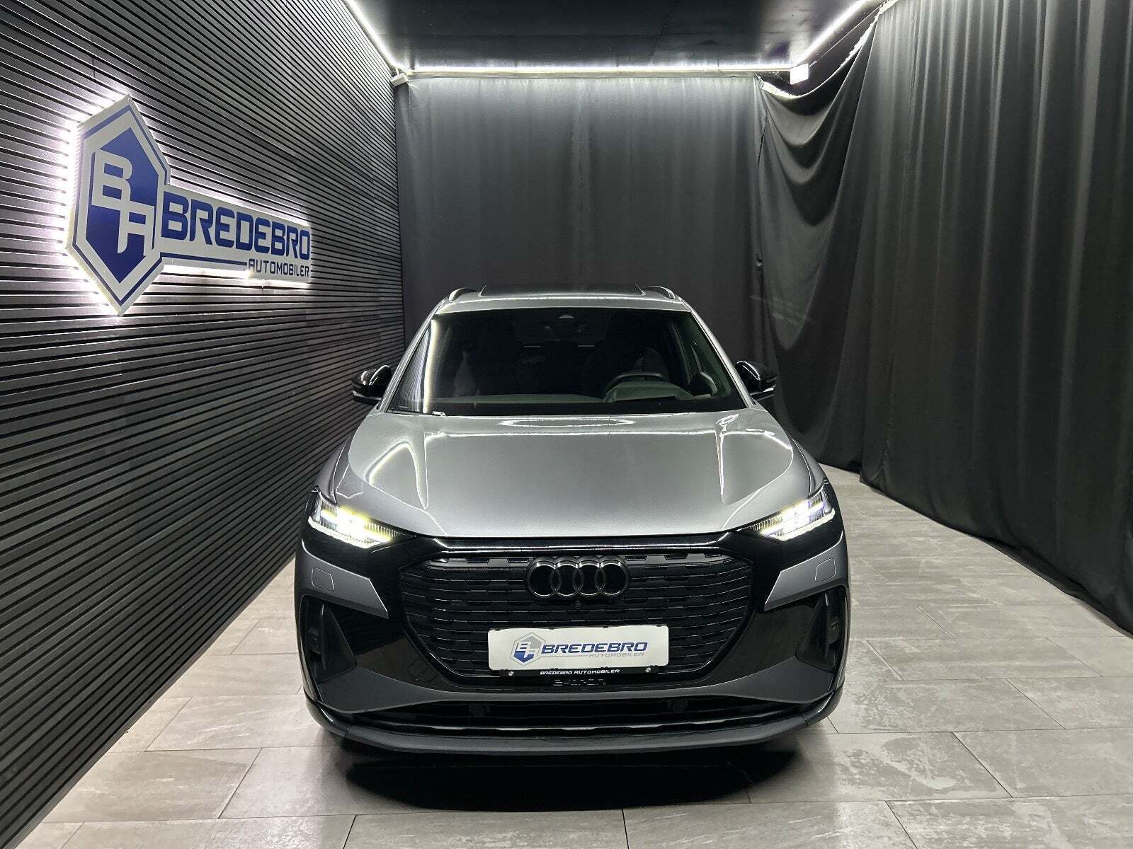 Audi Q4 e-tron 45 S-line