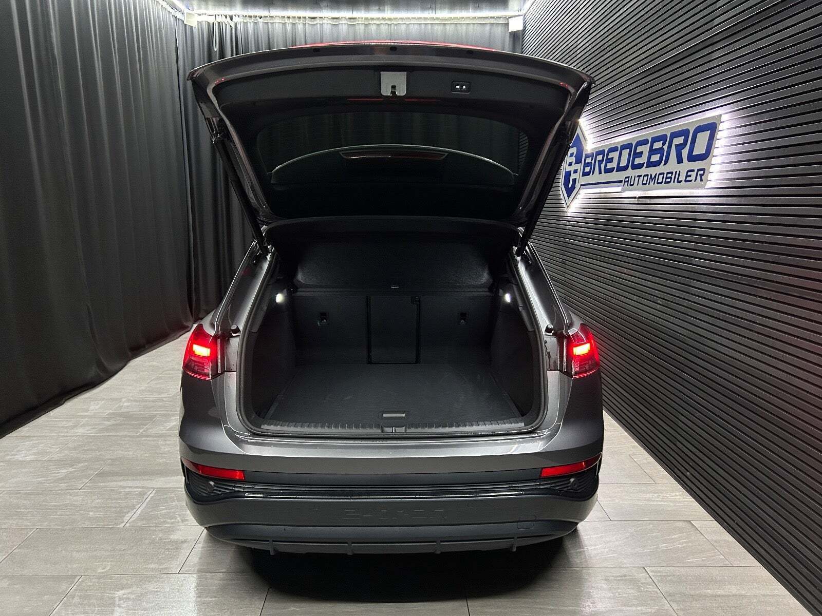 Audi Q4 e-tron 45 S-line