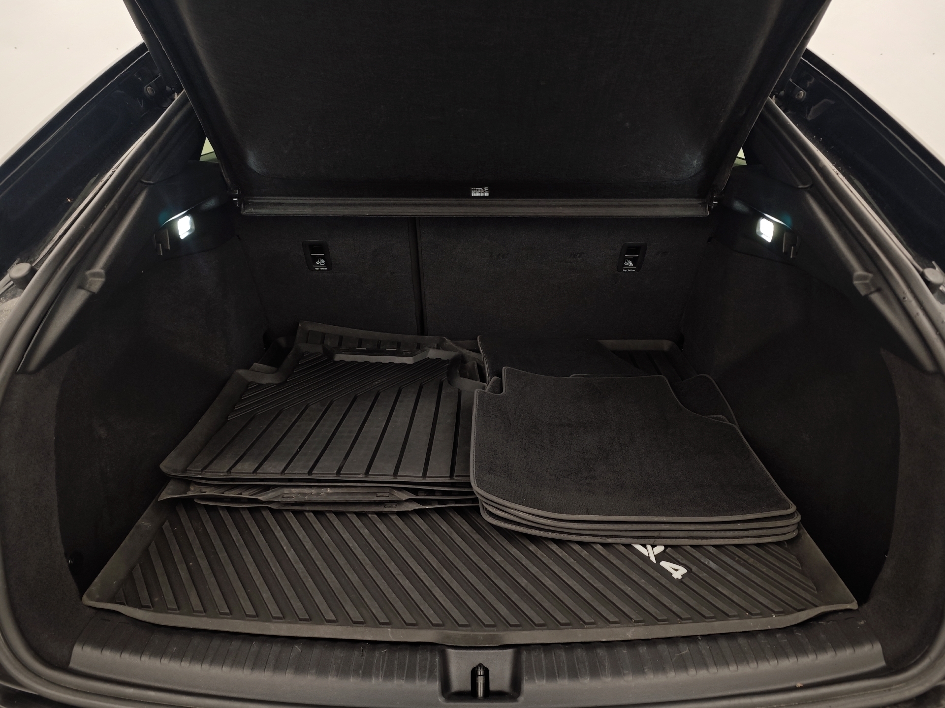 Sort Audi Q4 fra 2021