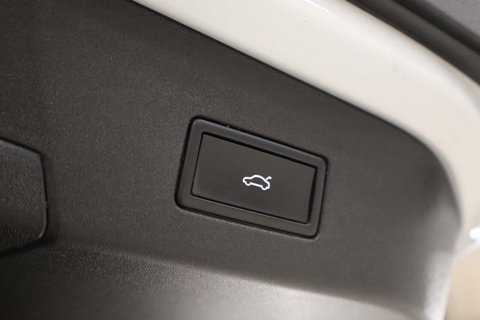 Hvid VW ID.4 fra 2024