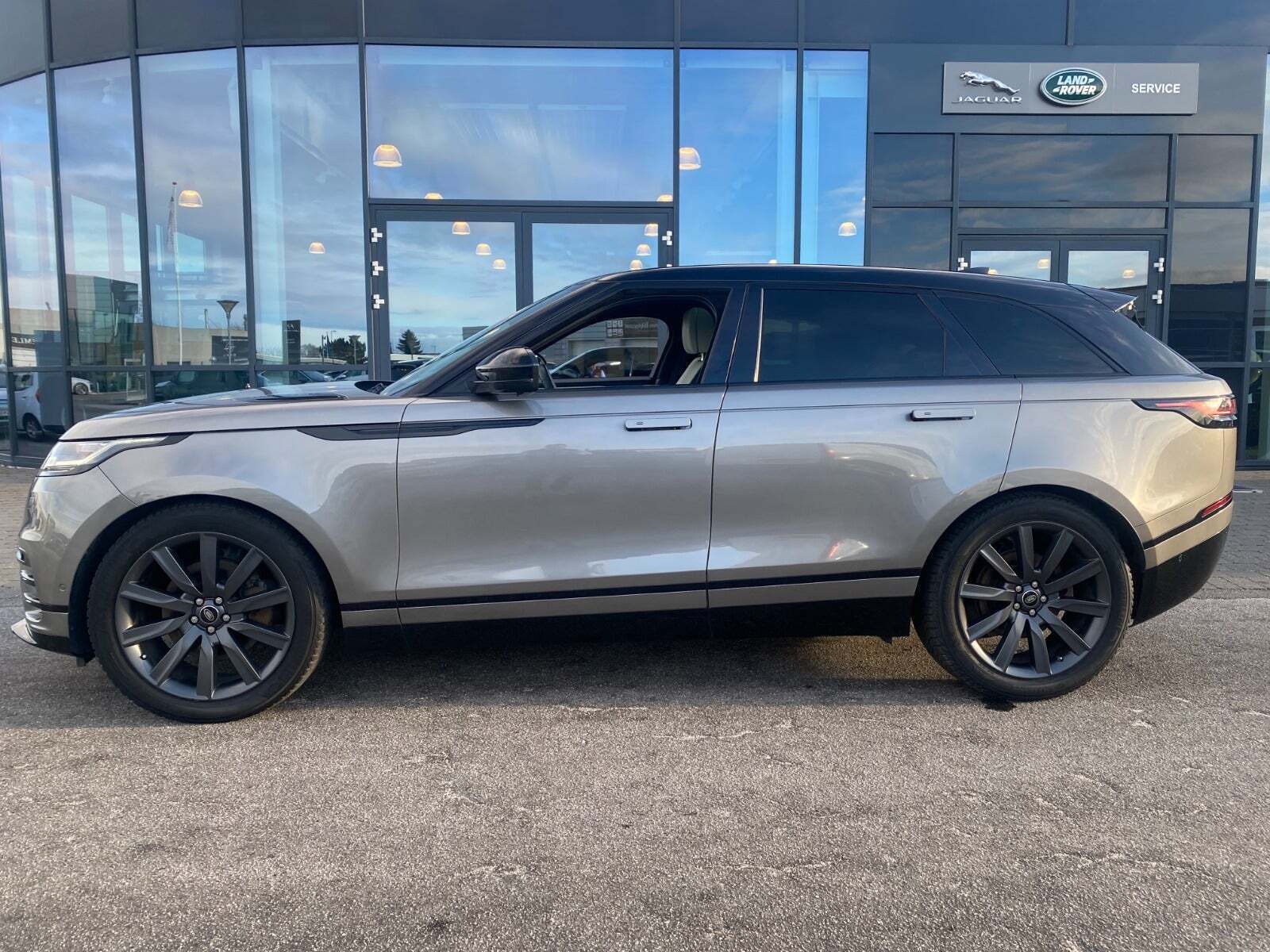 Land Rover Range Rover Velar 3,0 D300 R-Dynamic HSE aut.