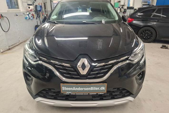 Sort Renault Captur fra 2020