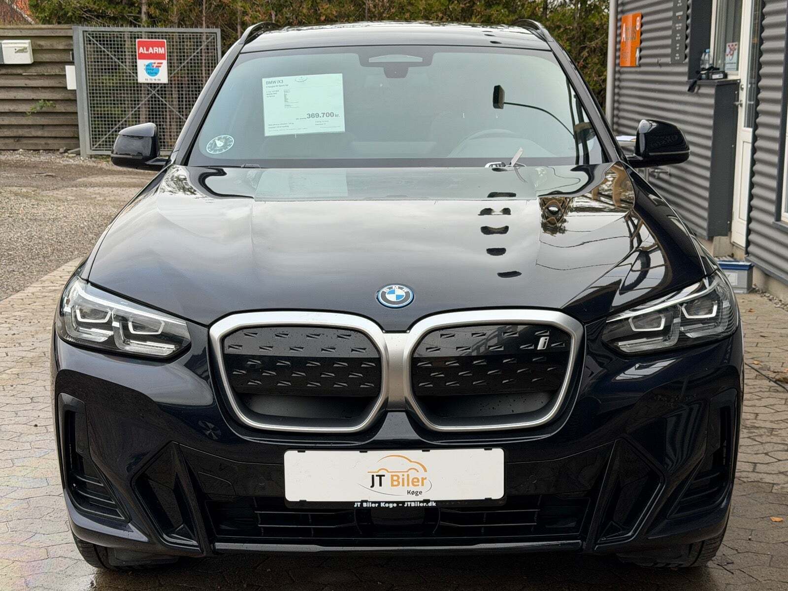 BMW iX3 Charged M-Sport