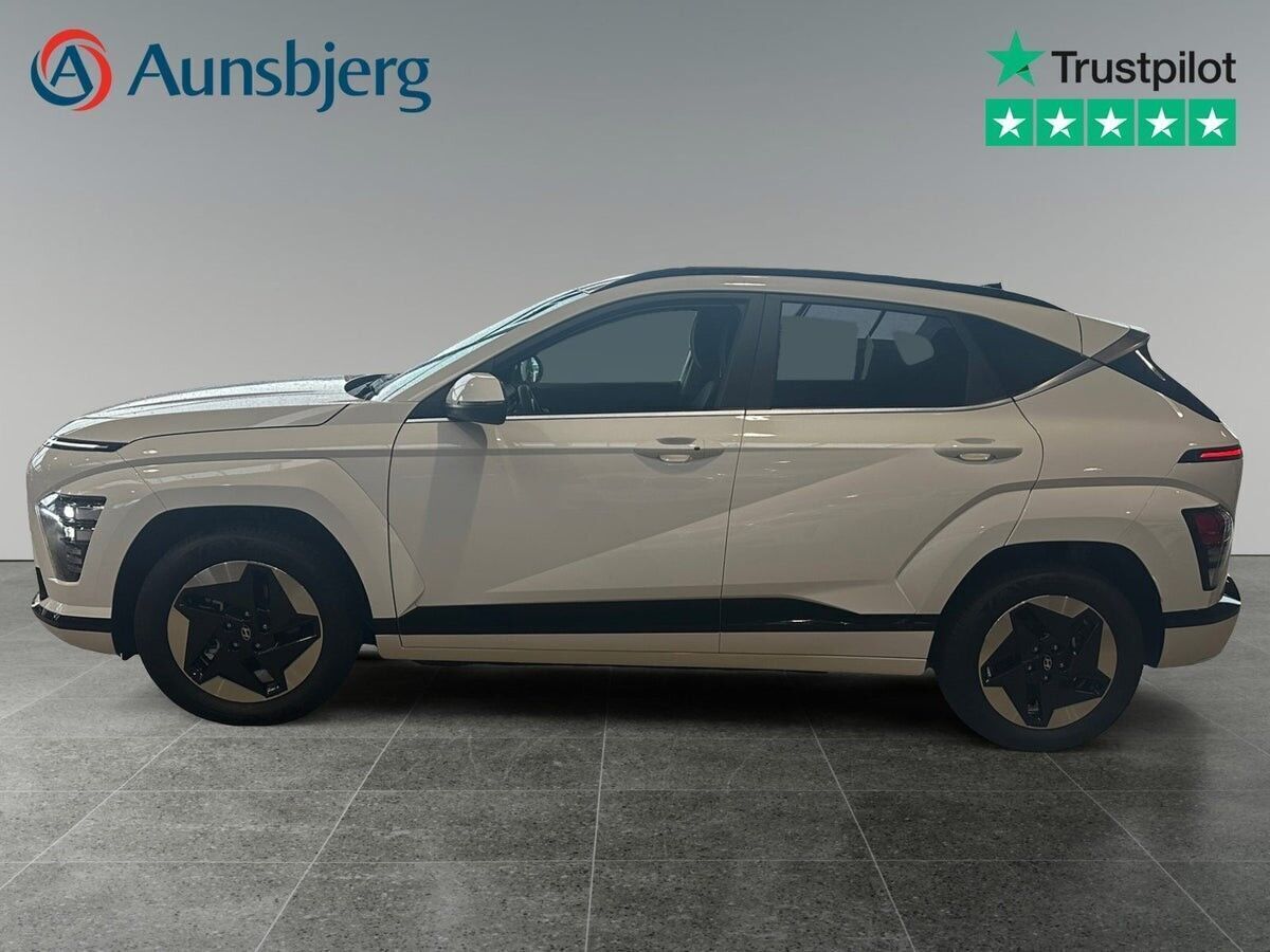 Hyundai Kona 48 EV Advanced Van