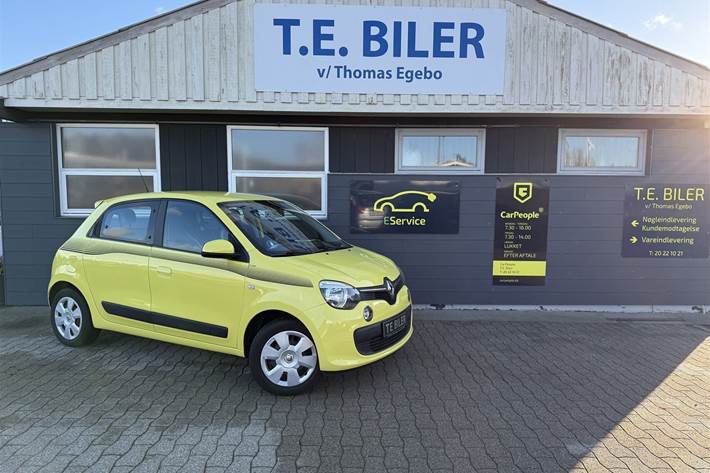 Gul Renault Twingo fra 2015 set udefra