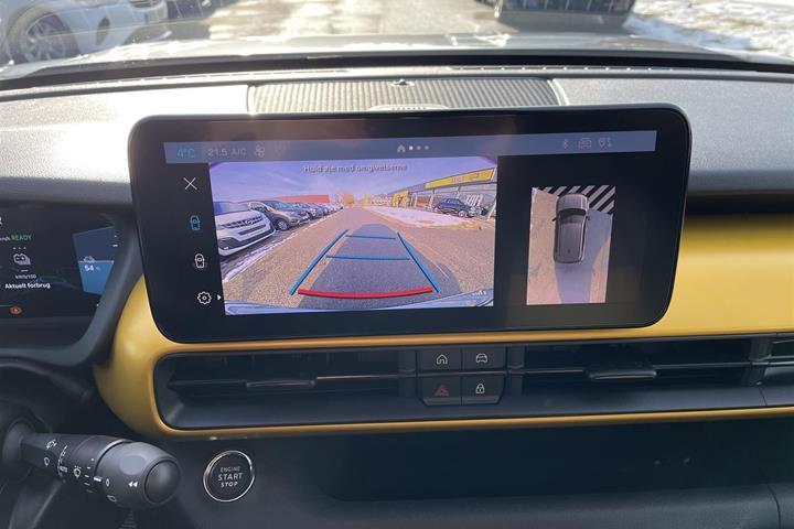 Grå Jeep Avenger fra 2025