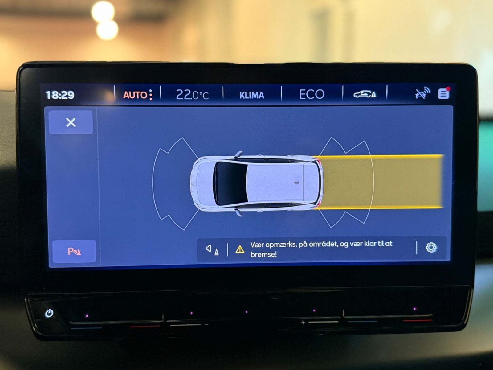 Blå Cupra Born fra 2023