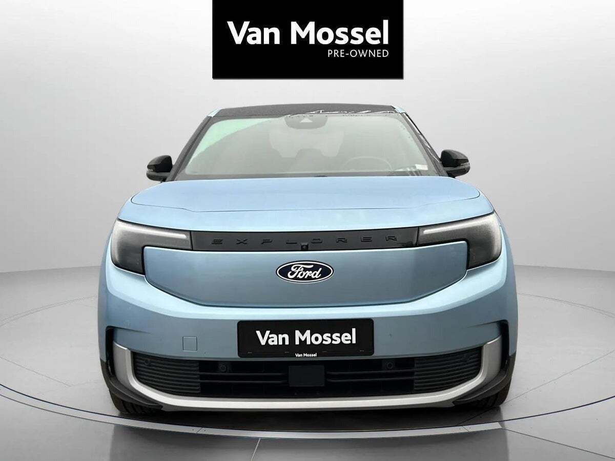 Ford Explorer 84 Premium Extended Range AWD