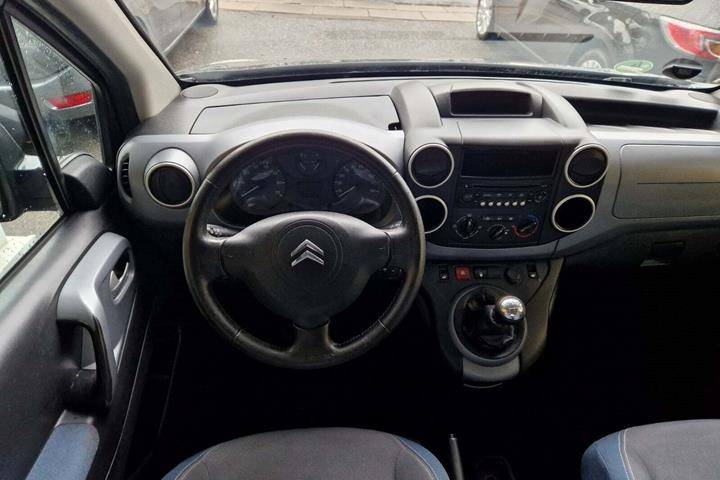 Sort Citroën Berlingo fra 2010