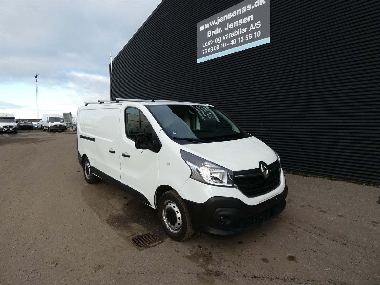 Renault Trafic T29 2,0 dCi 120 L2H1