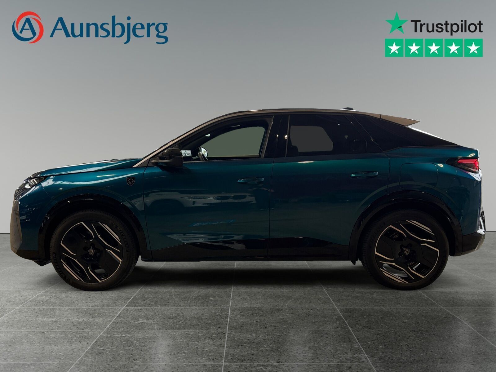 Peugeot e-3008 77 GT Pack