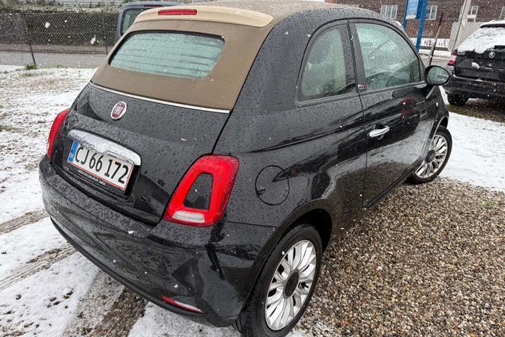 Sort Fiat 500C fra 2015