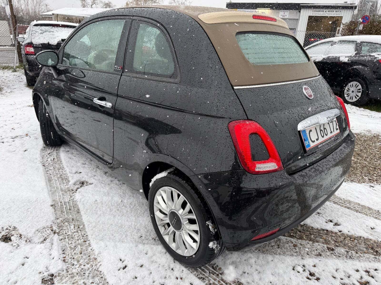 Sort Fiat 500C fra 2015