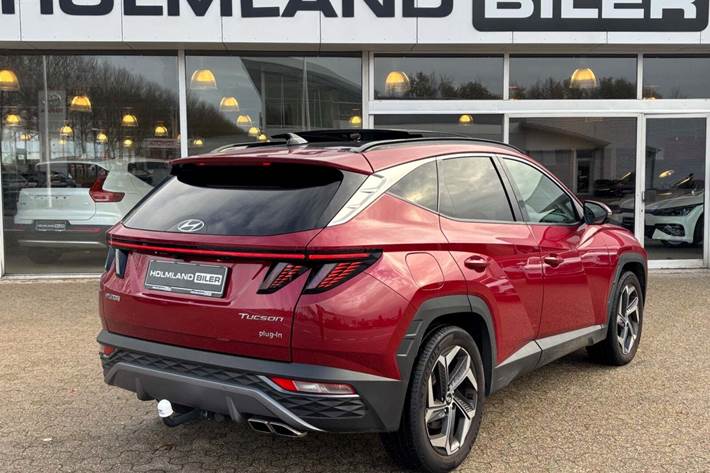 Rød Hyundai Tucson fra 2021