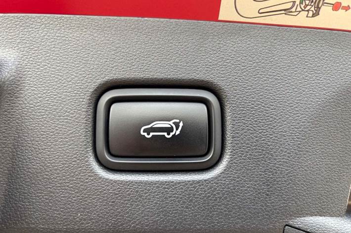 Rød Hyundai Tucson fra 2021