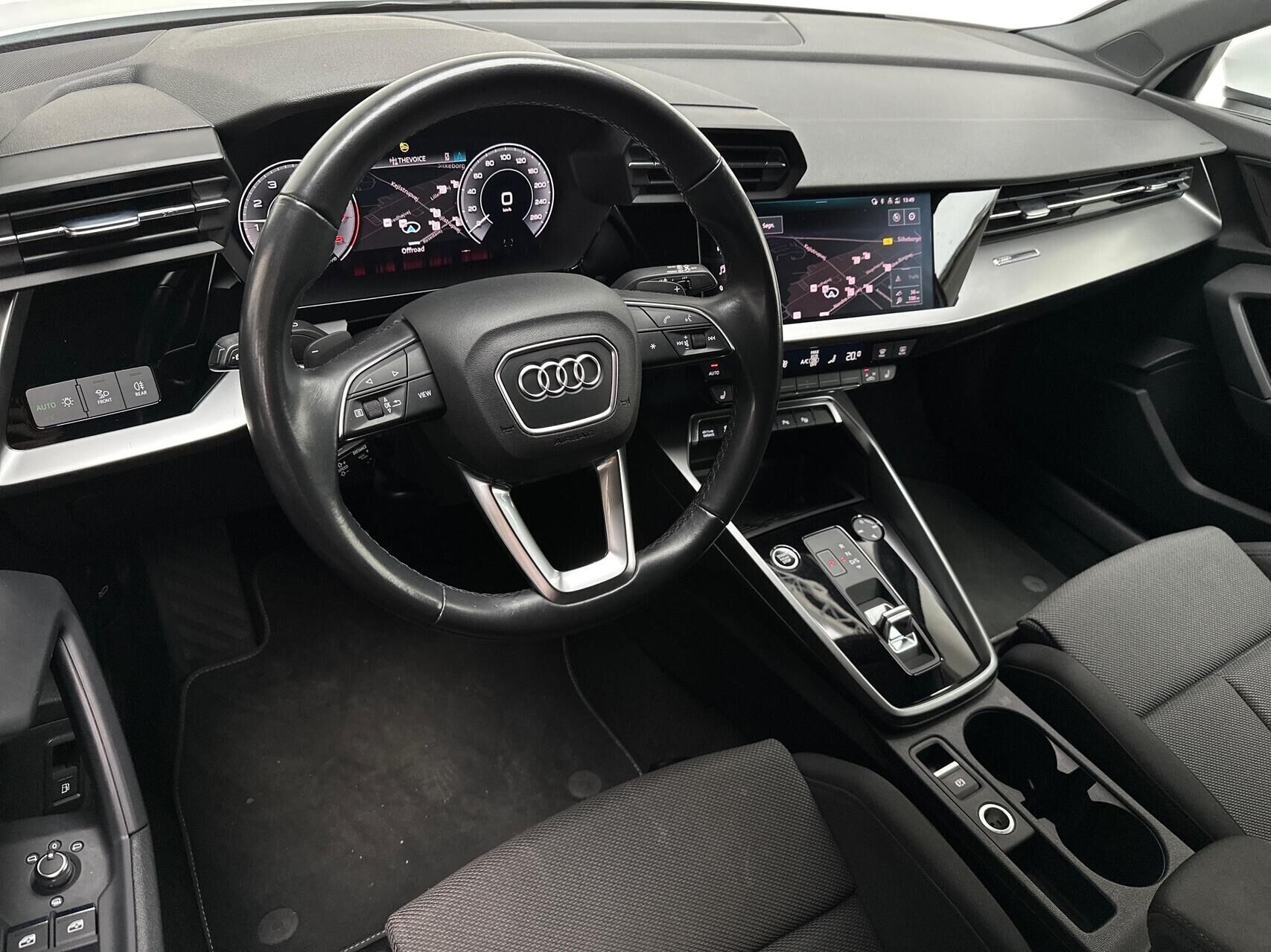 Hvid Audi A3 fra 2021