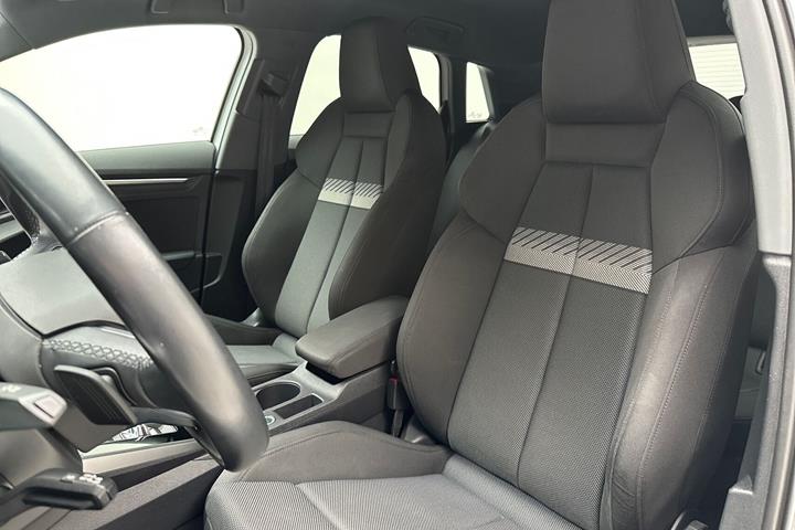 Hvid Audi A3 fra 2021