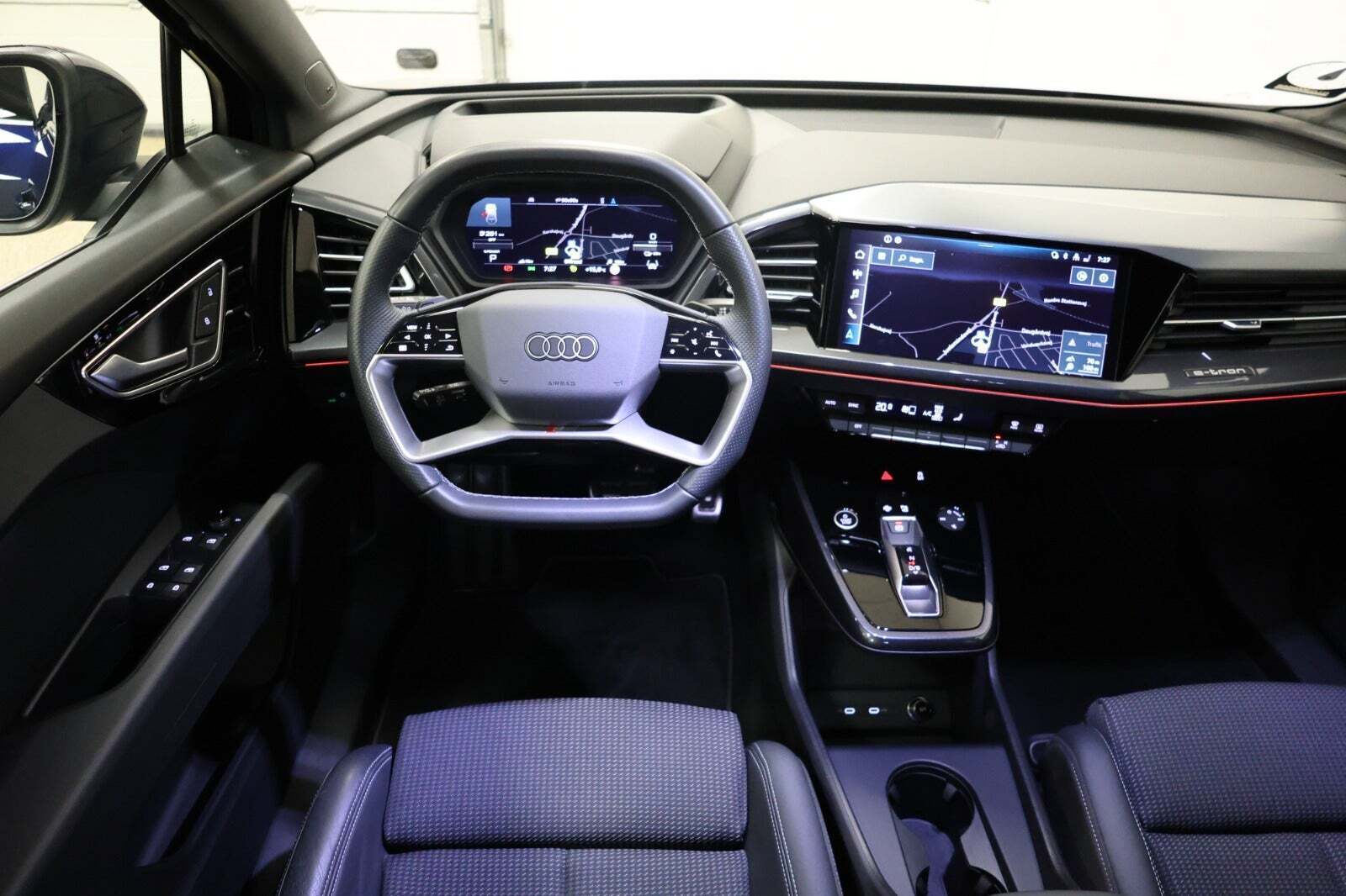 Audi Q4 e-tron 40 S-line