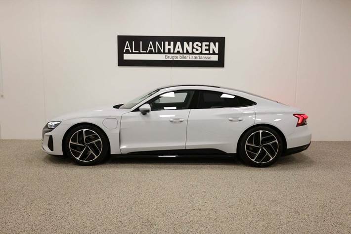 Hvid Audi e-tron GT fra 2022