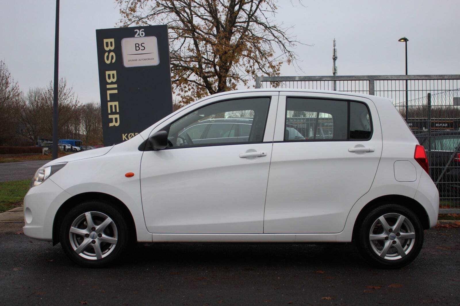 Hvid Suzuki Celerio fra 2016