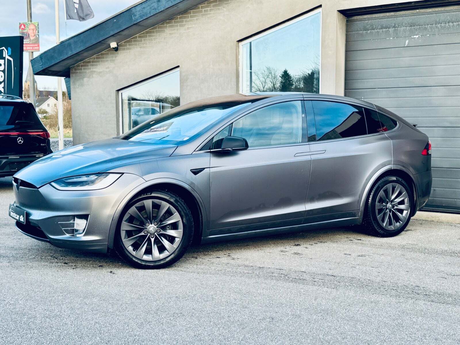 Tesla Model X 100D