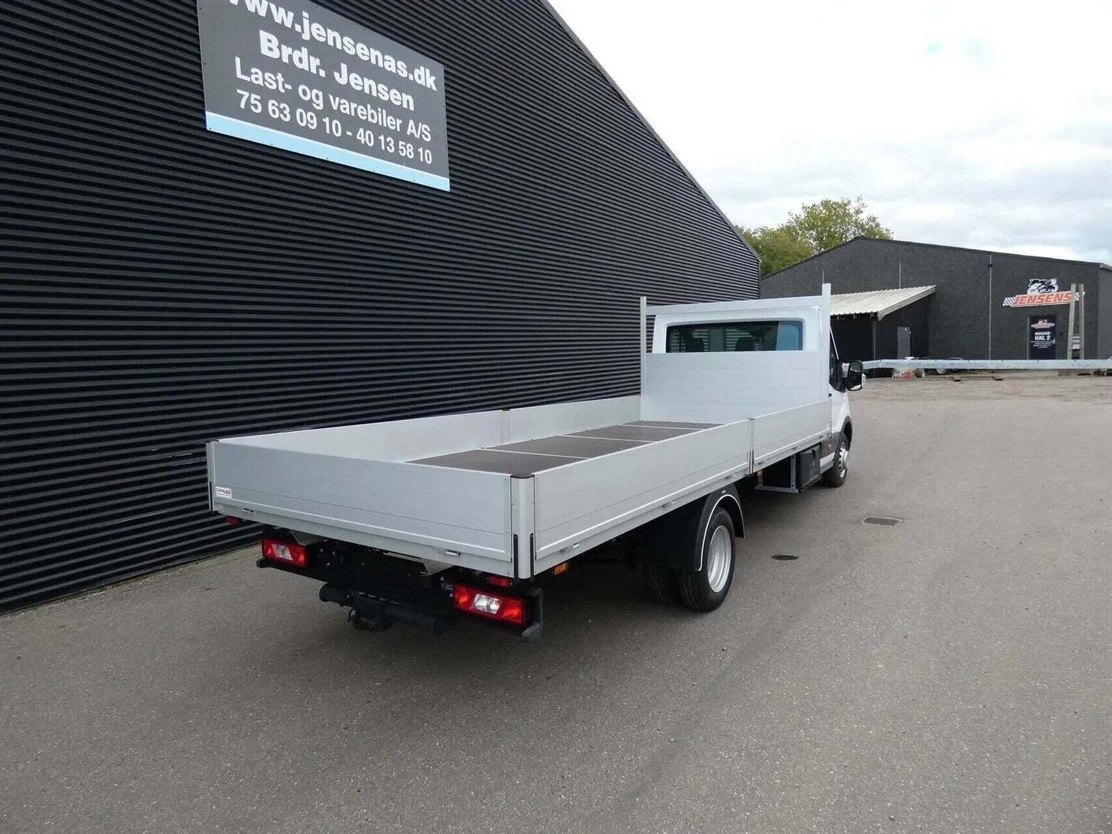 Ford Transit 350 L5 Chassis 2,0 EcoBlue Trend H1 RWD