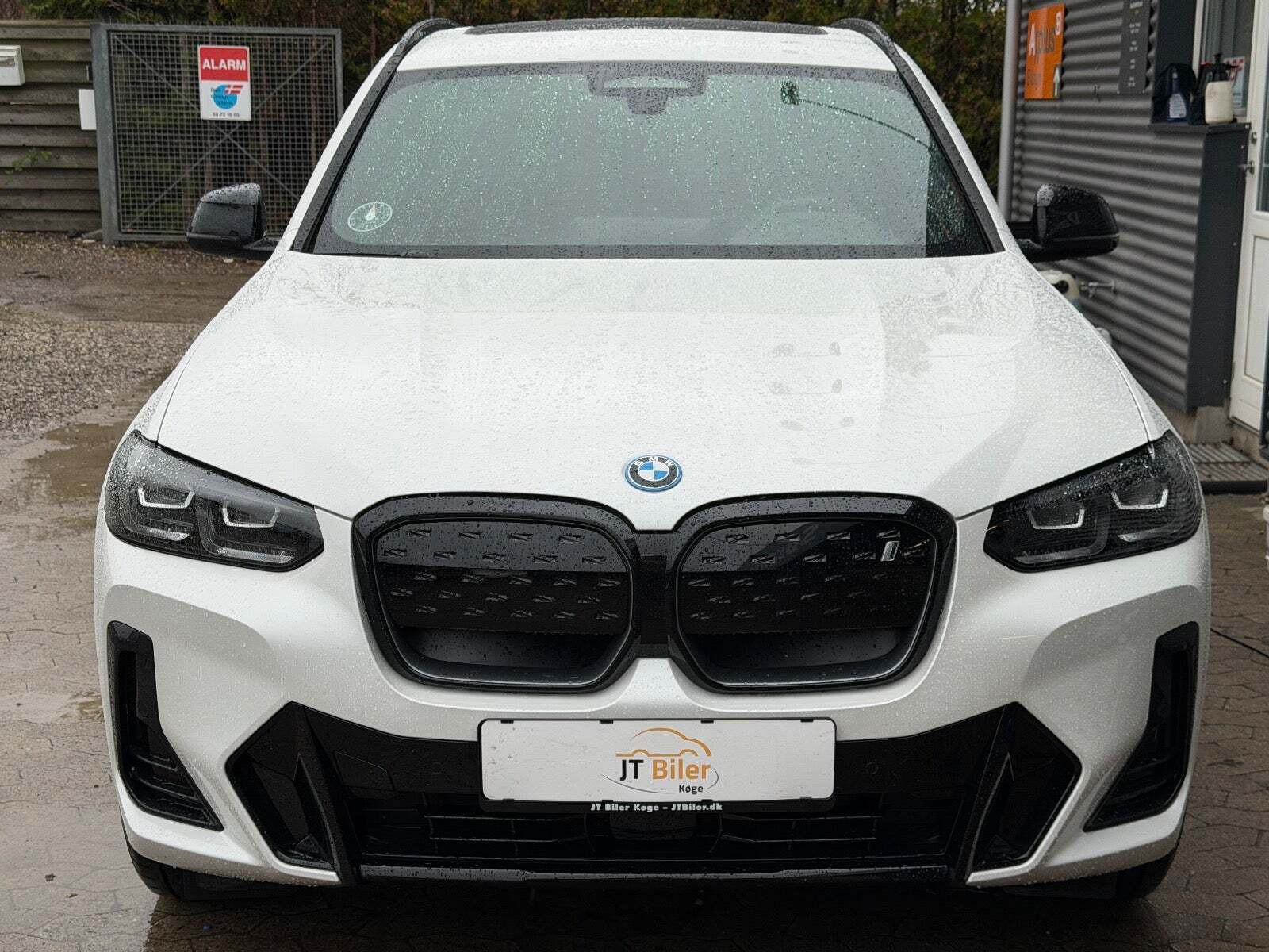BMW iX3 Charged M-Sport