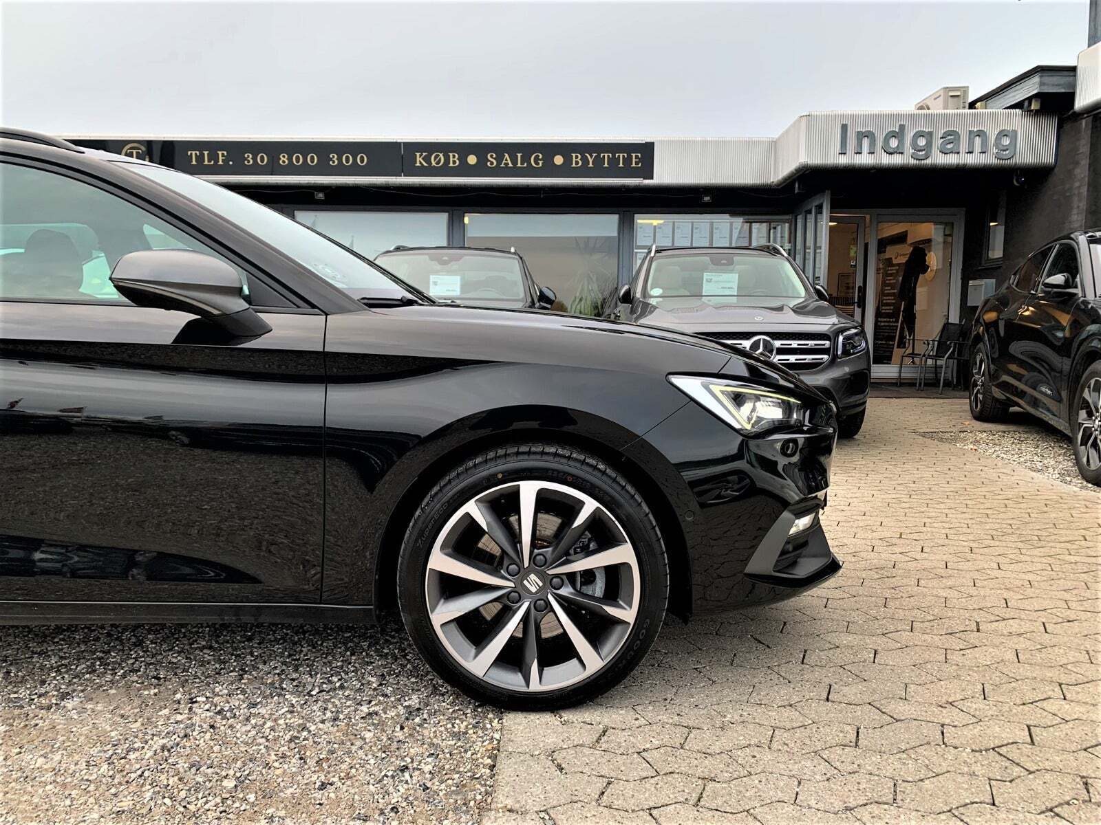 Sort Seat Leon fra 2021