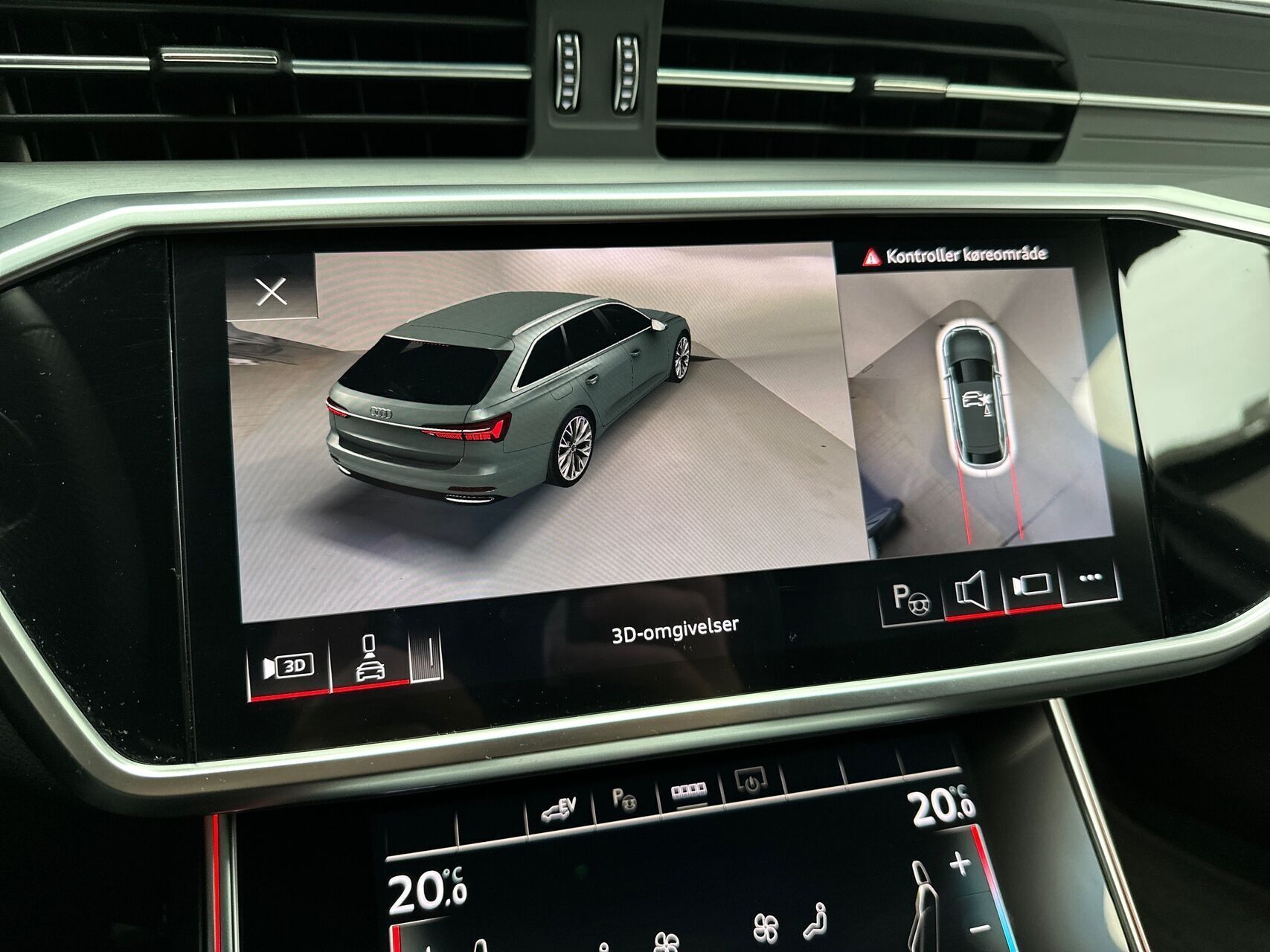 Blå Audi A6 fra 2021