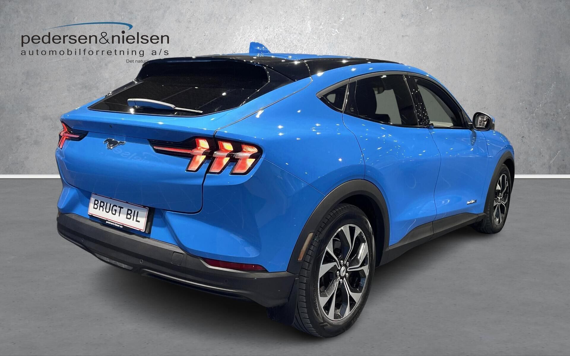 Ford Mustang Mach-E EL UR 294HK 5d Aut.