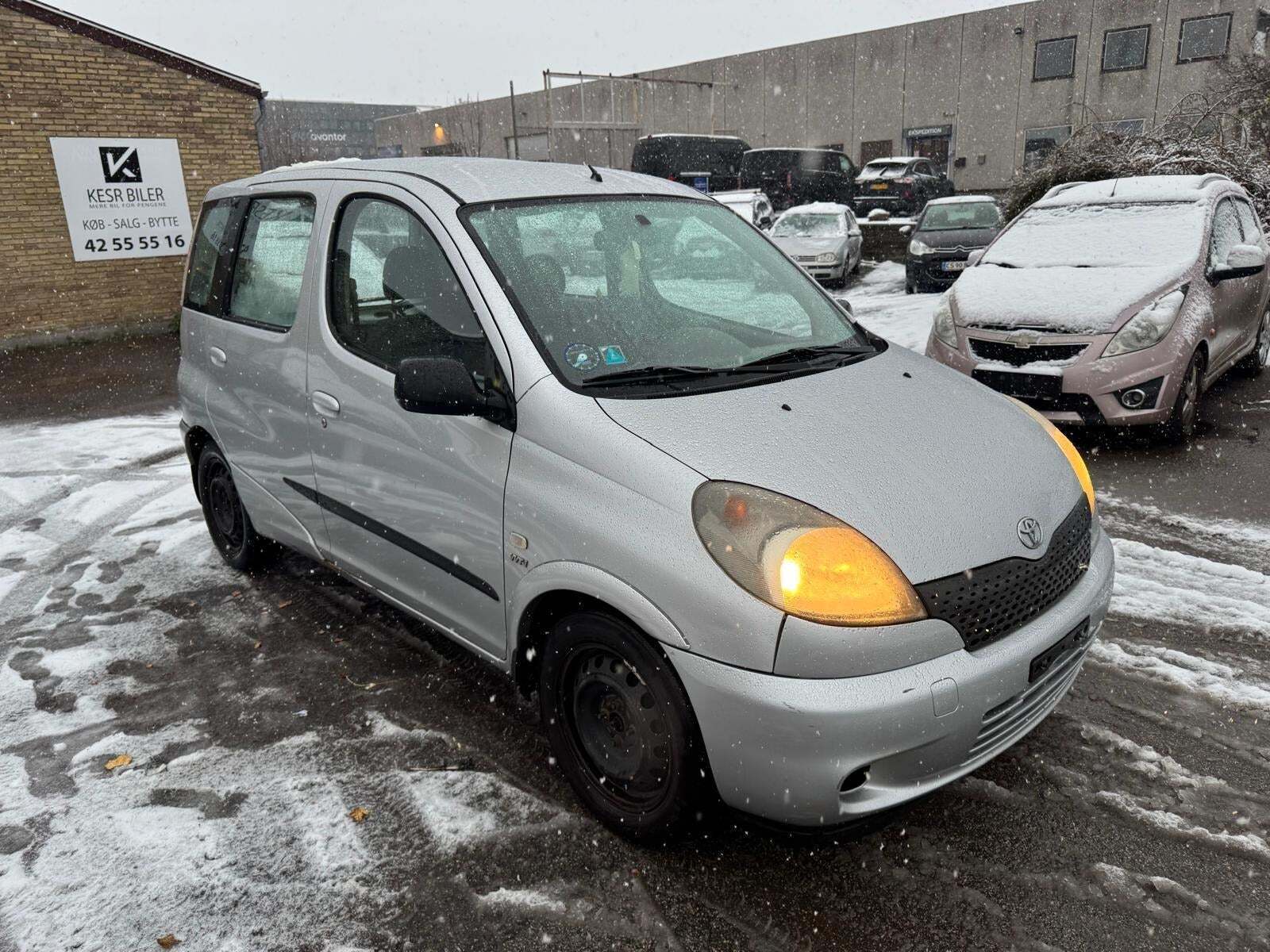 Toyota Yaris Verso 1,3 Luna Komfort