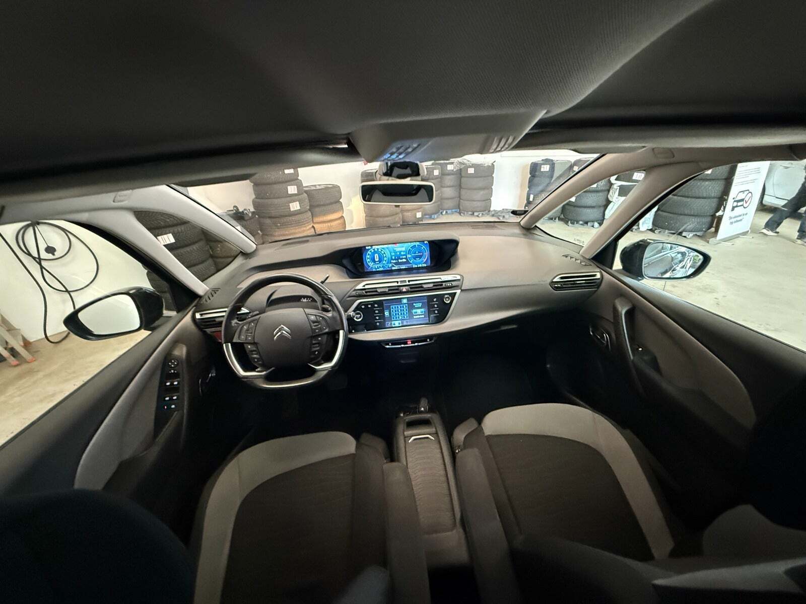 Sort Citroën Grand C4 Picasso fra 2014