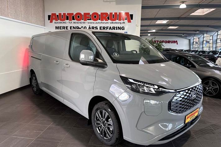 Grå Ford E-Transit Custom 340L fra 2025