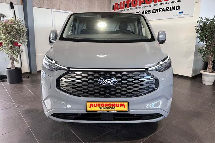 Grå Ford E-Transit Custom 340L fra 2025