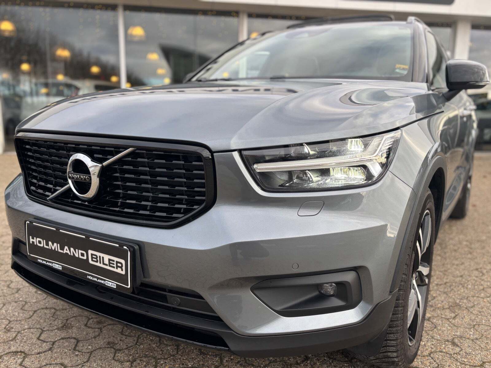 Volvo XC40 2,0 D4 190 R-Design aut. AWD