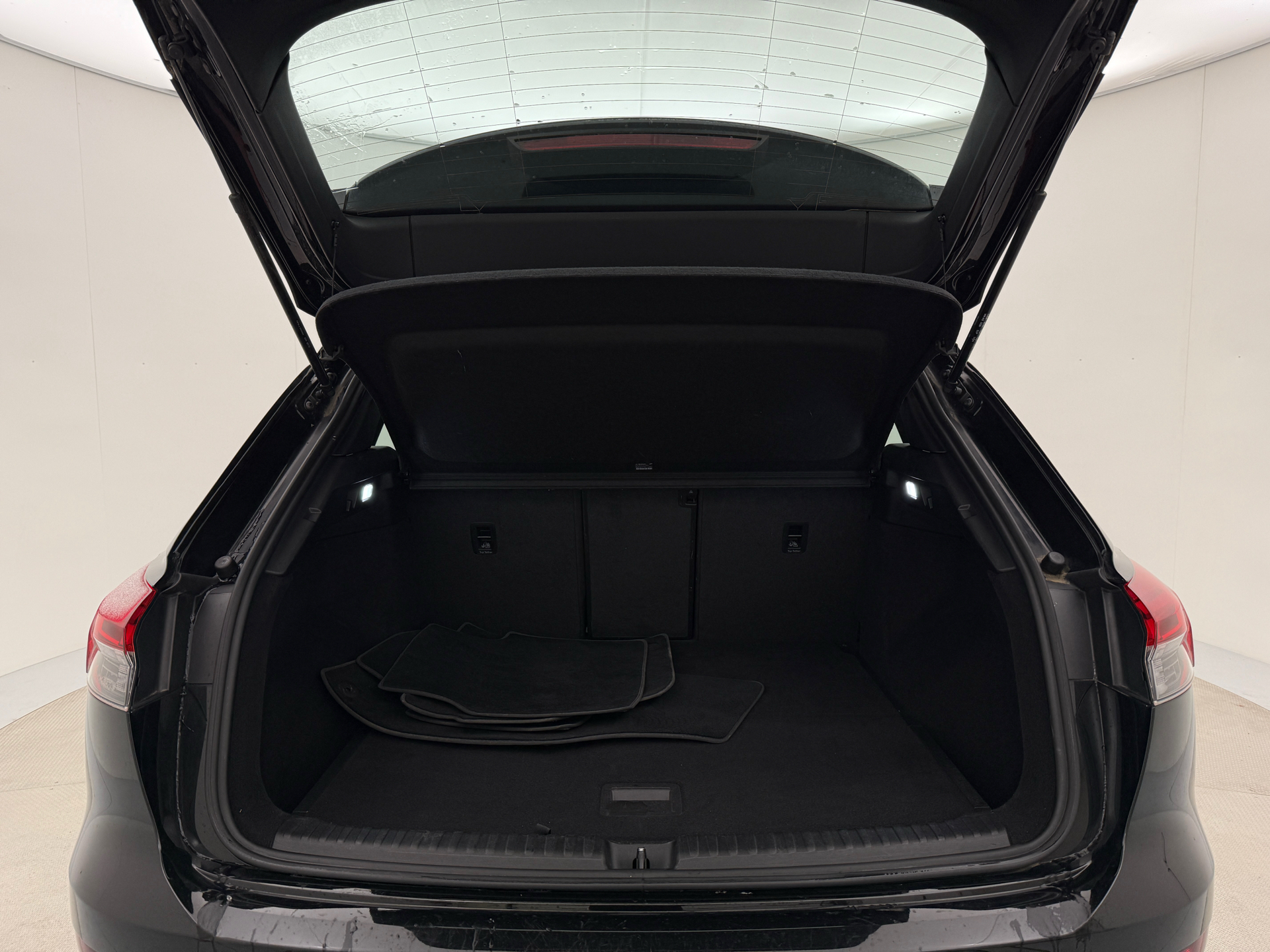 Sort Audi Q4 fra 2022