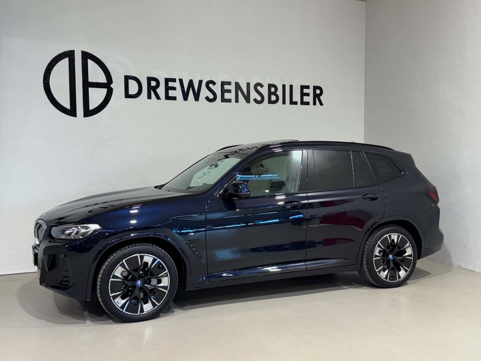 BMW iX3 Charged Plus M-Sport
