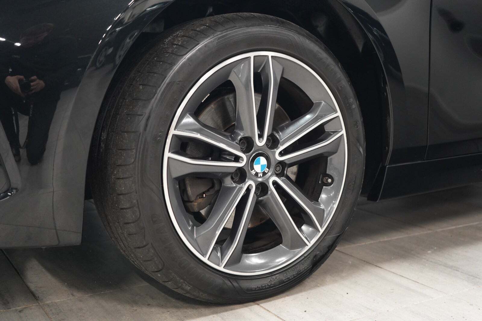 Sort BMW 118i fra 2022