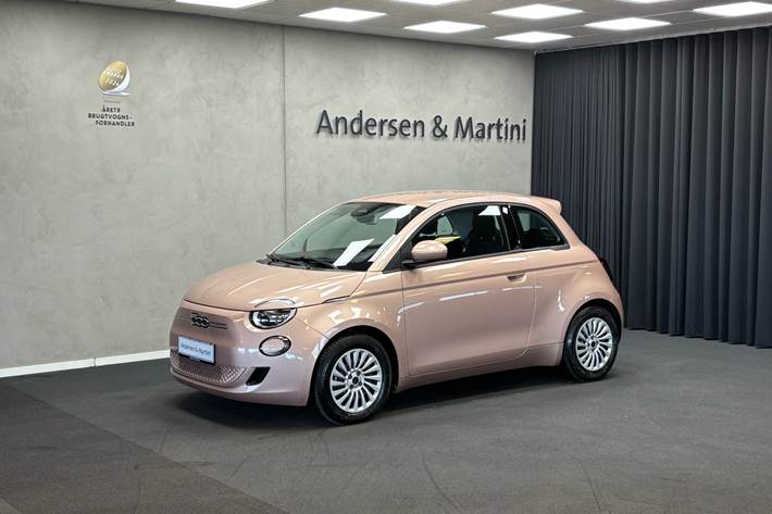 undefined Fiat 500e fra 2022 set udefra