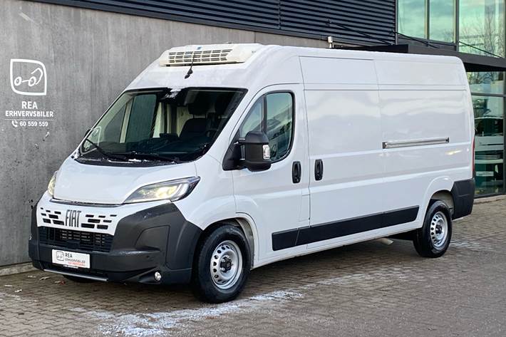 Hvid Fiat Ducato fra 2025
