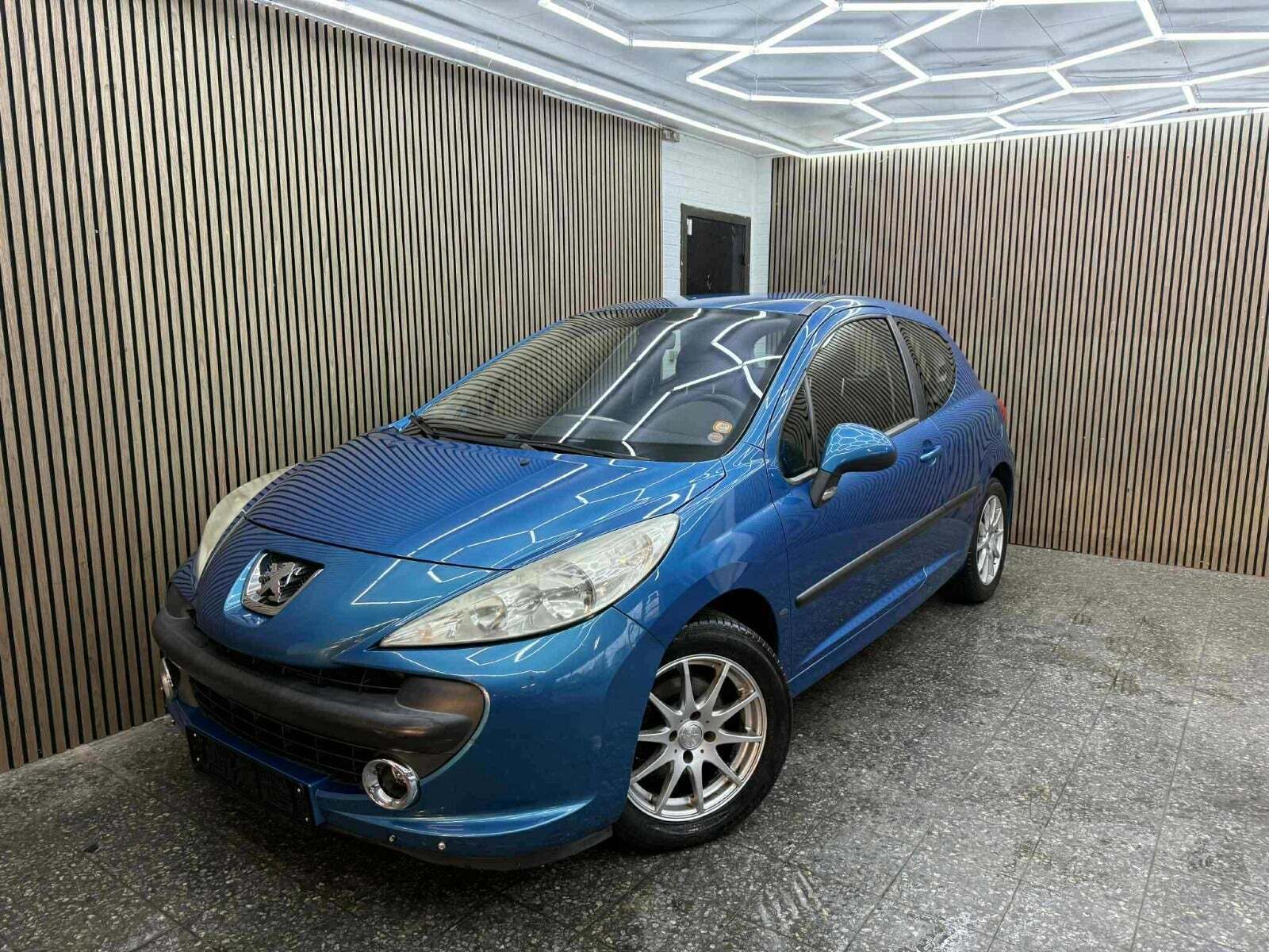 Peugeot 207 1,6