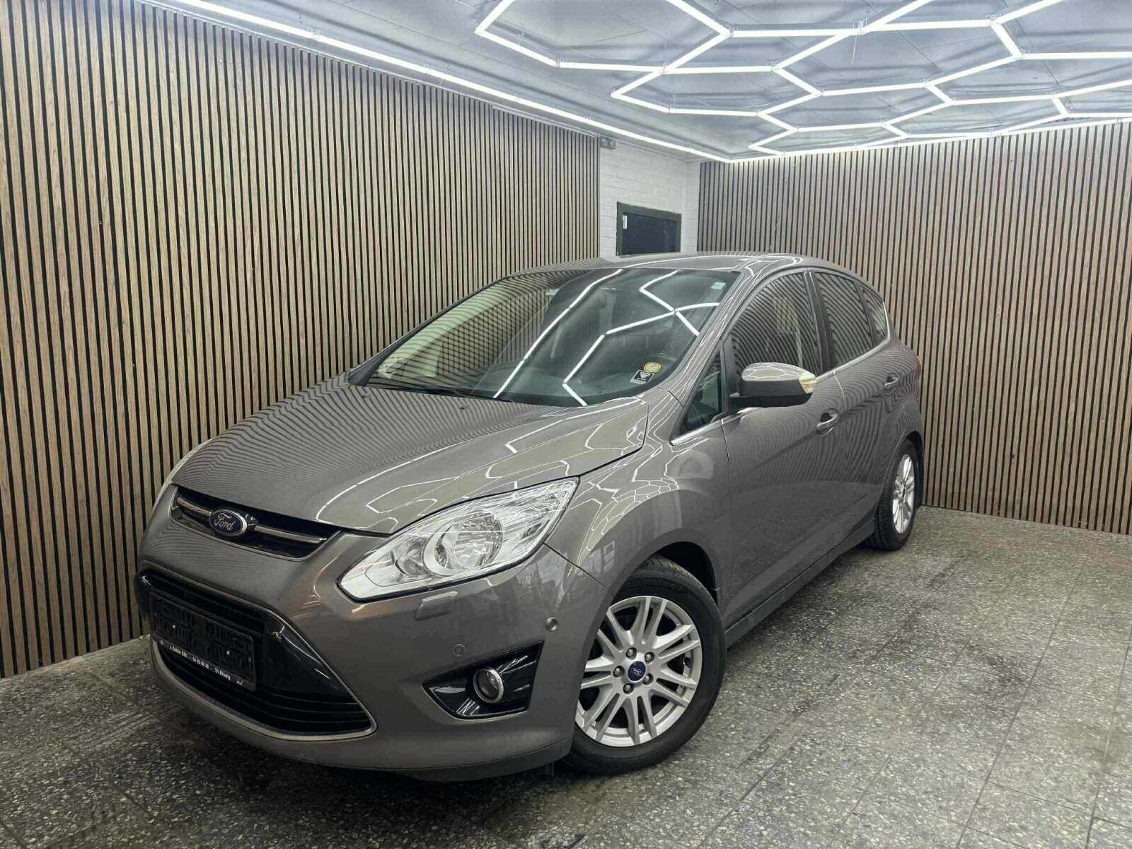 Ford C-MAX 1,0 SCTi 100 Titanium
