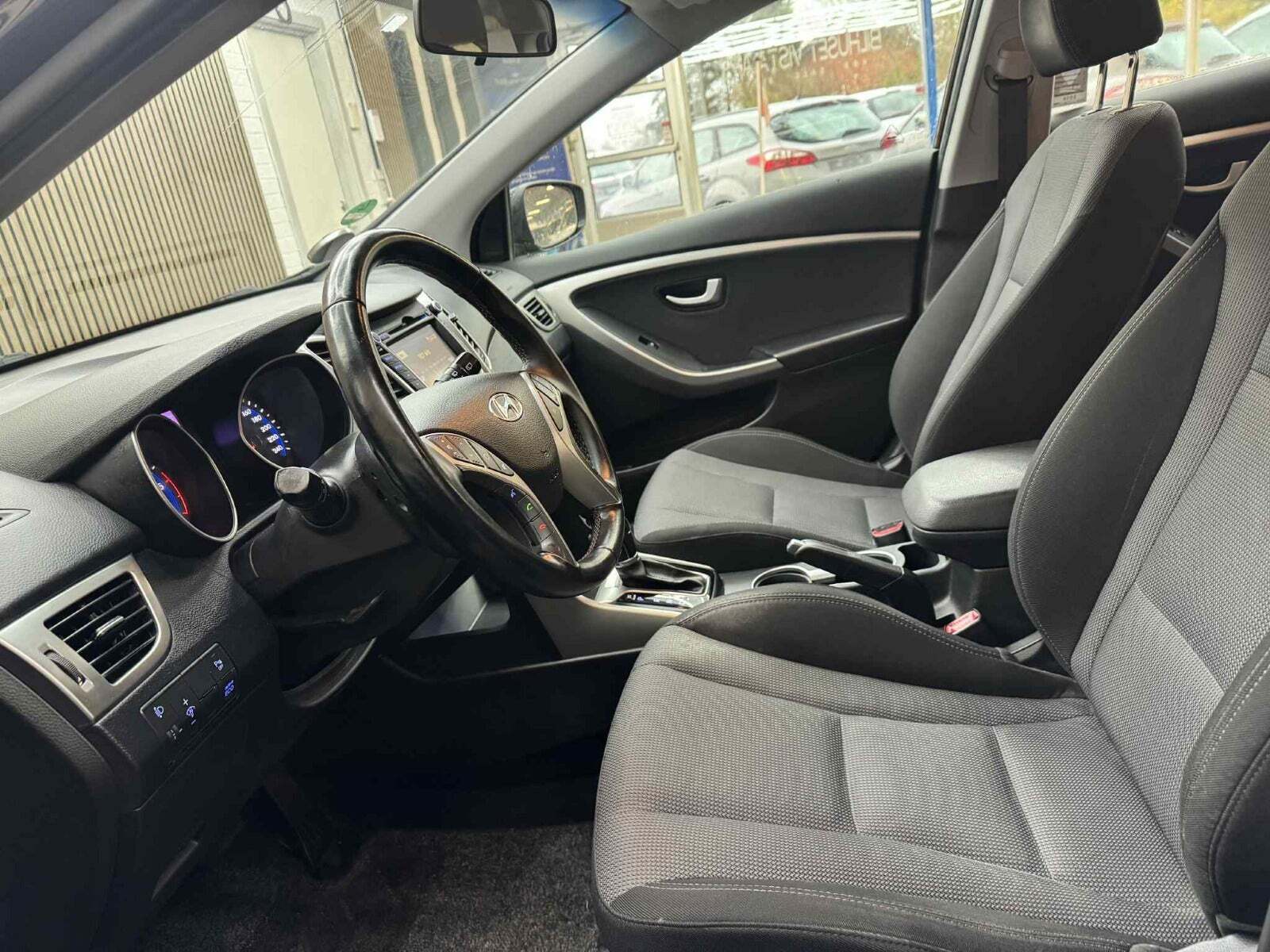 Hyundai i30 1,6 CRDi 128 Style aut.