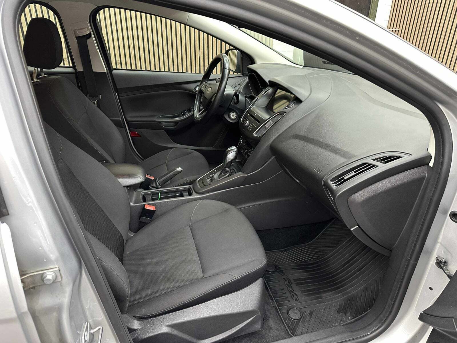 Ford Focus 1,5 EcoBlue Titanium stc. aut.