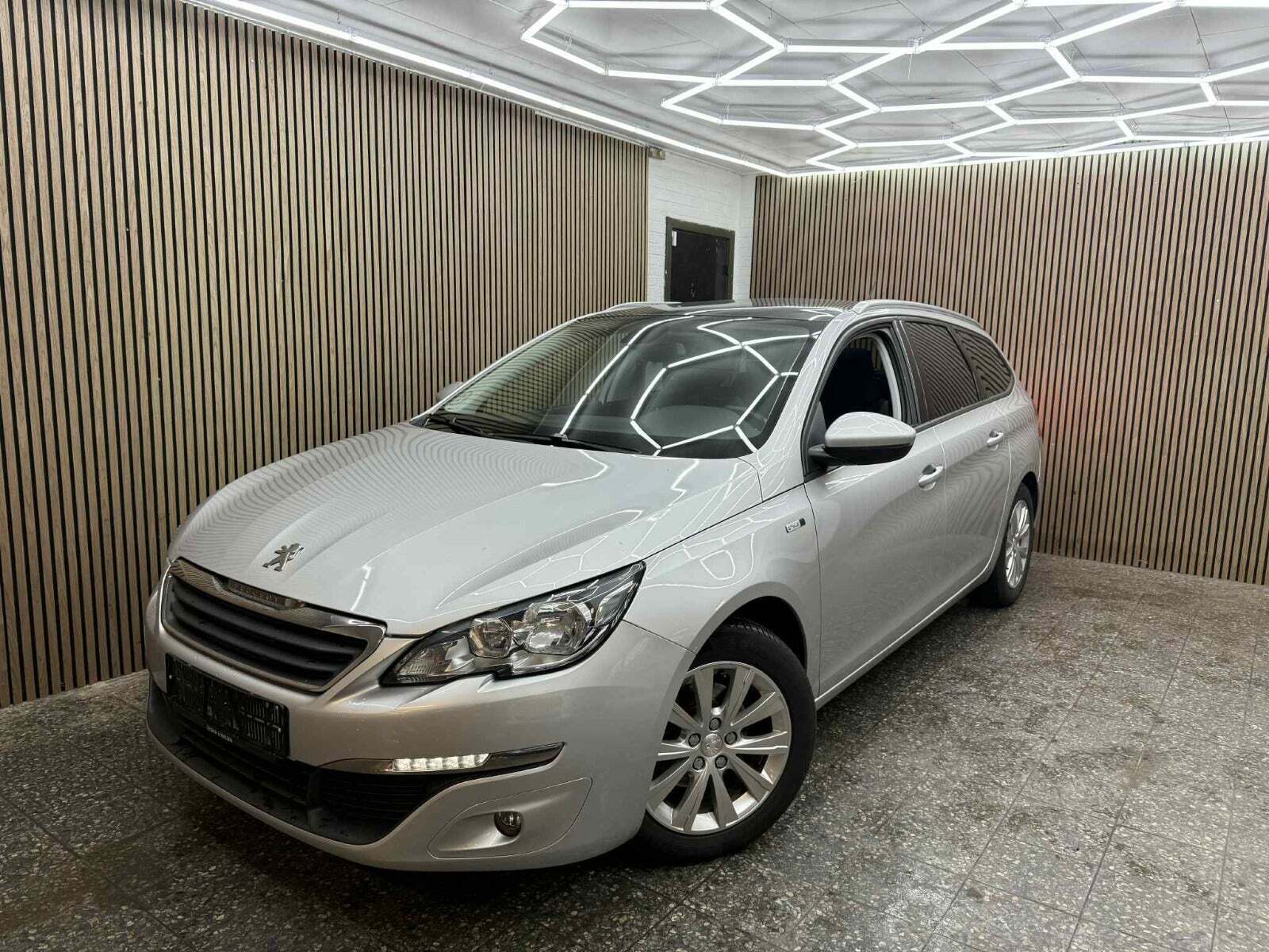 Peugeot 308 1,6 BlueHDi 120 Active SW